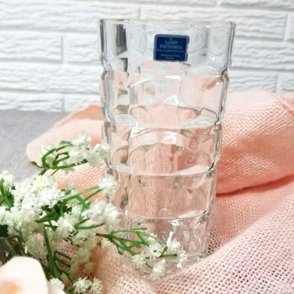 Gorgeous Crystal Vase - Picture 1 of 10